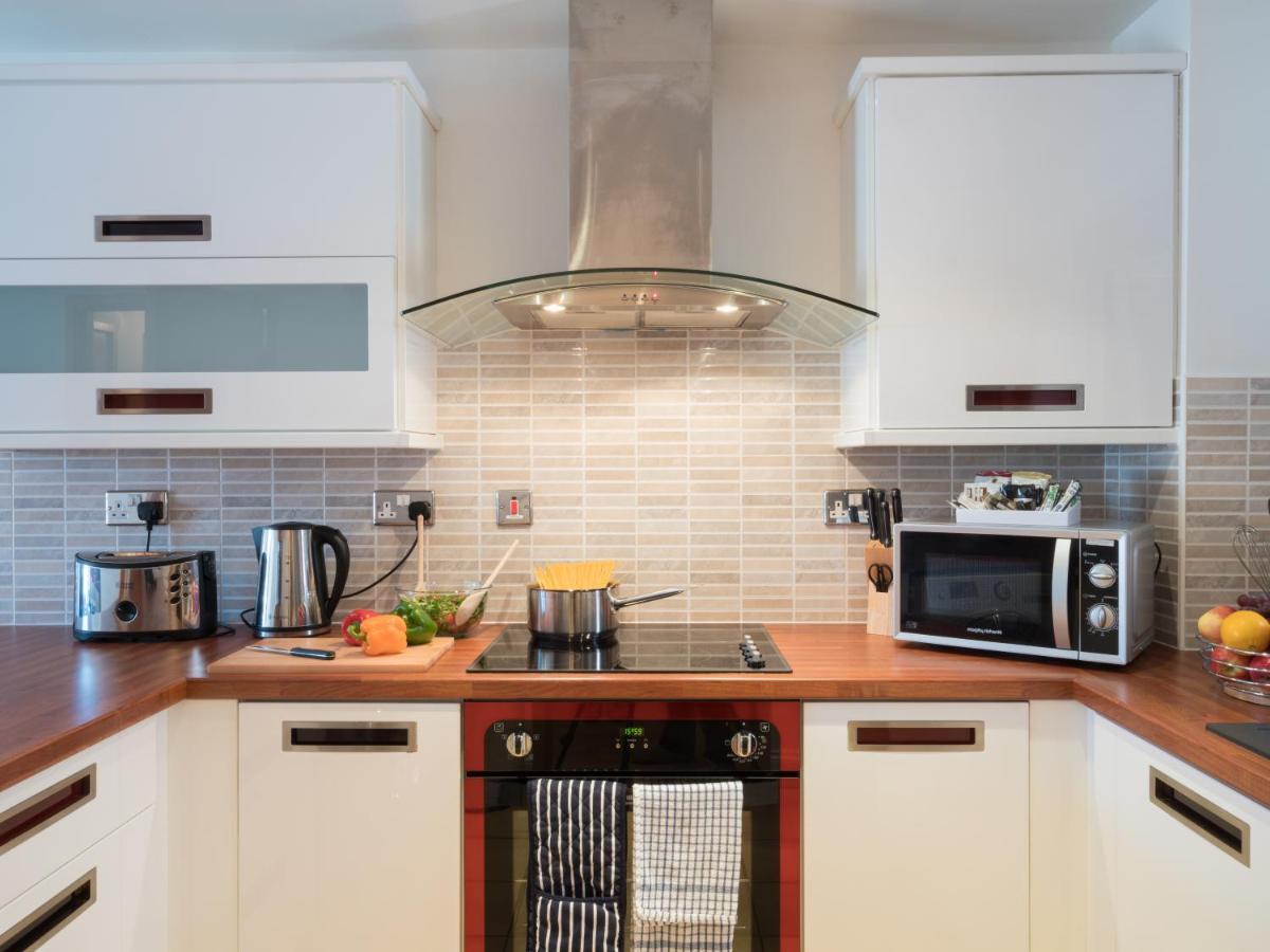 Base Serviced Apartments - Duke Street Liverpool Buitenkant foto