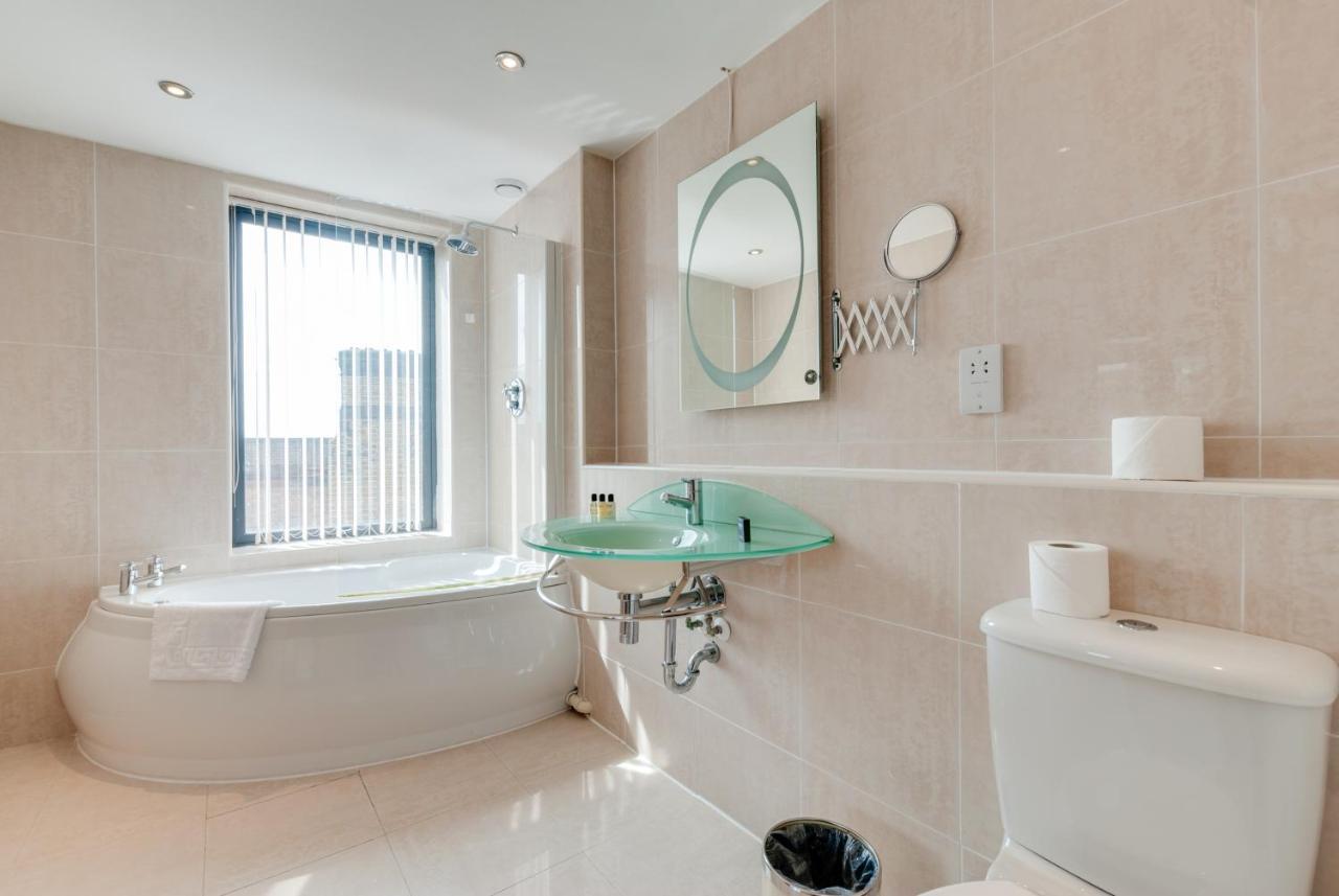 Base Serviced Apartments - Duke Street Liverpool Buitenkant foto
