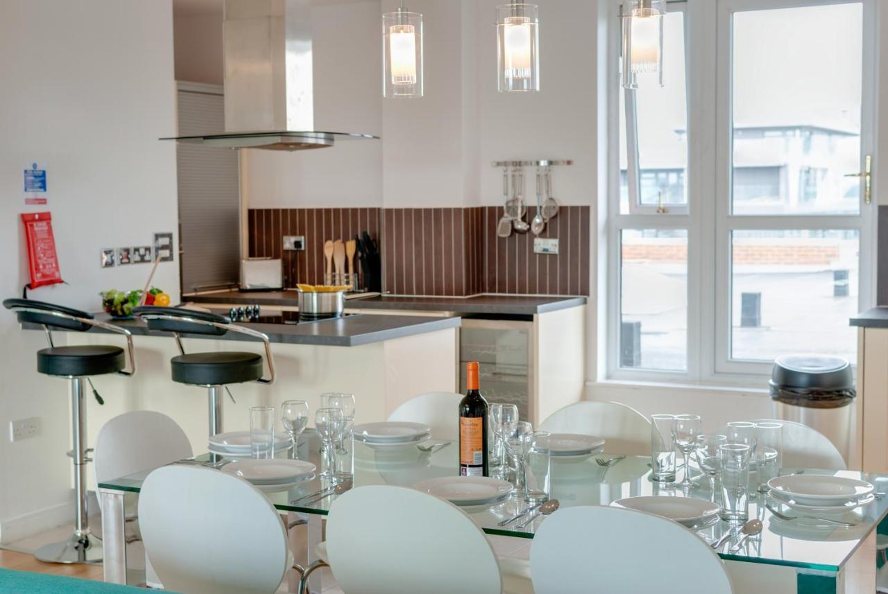 Base Serviced Apartments - Duke Street Liverpool Buitenkant foto