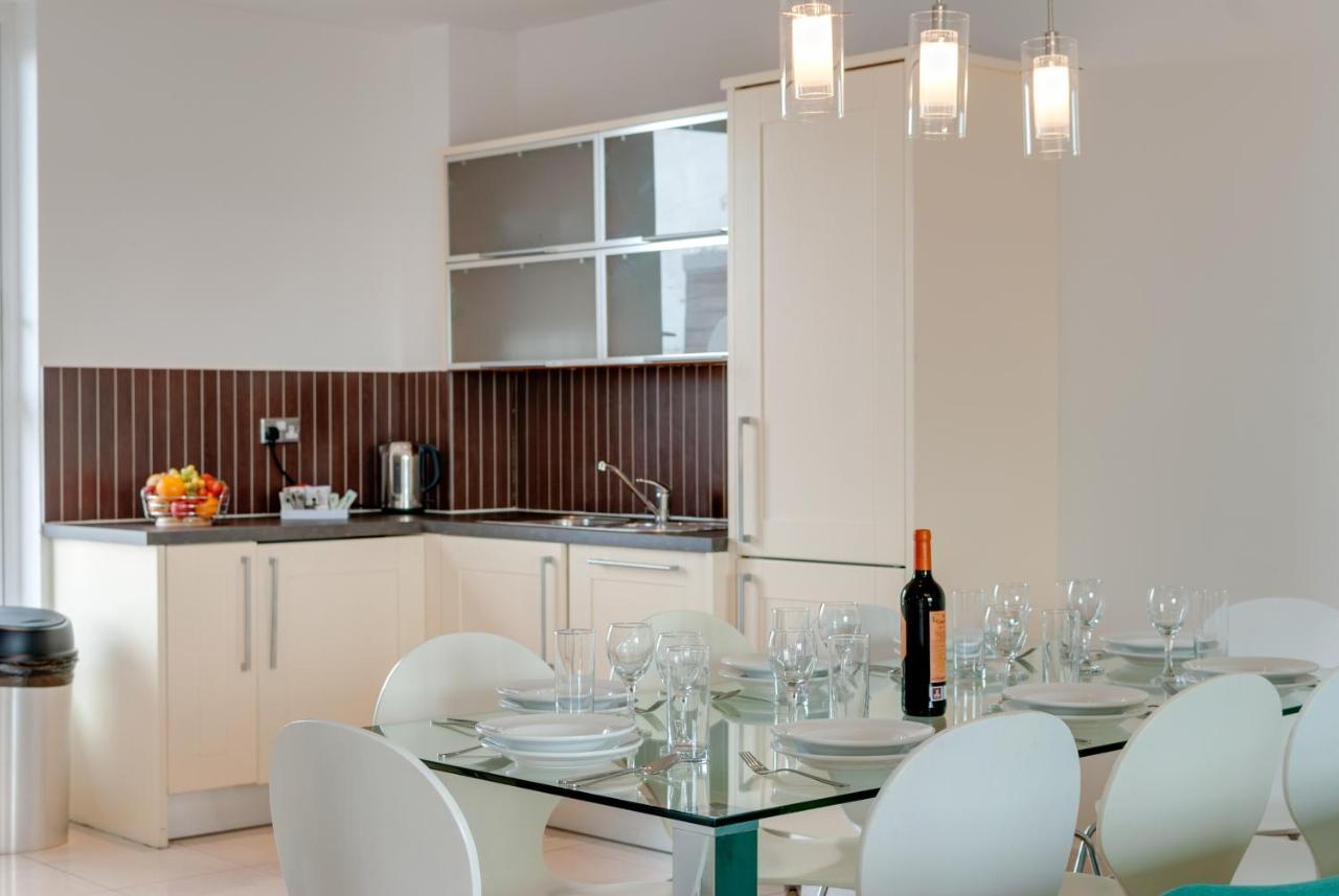 Base Serviced Apartments - Duke Street Liverpool Buitenkant foto